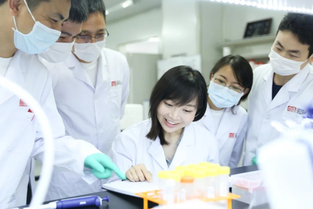 1657510620322447u7as.jpg 4.jpg