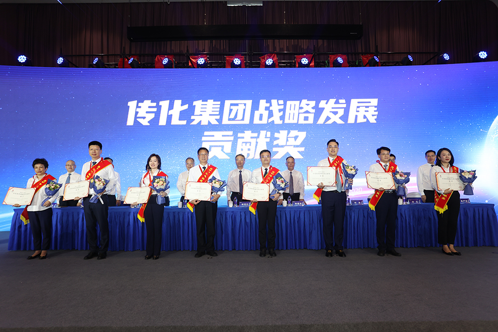 1657676637328698nqIj.jpg o.jpg