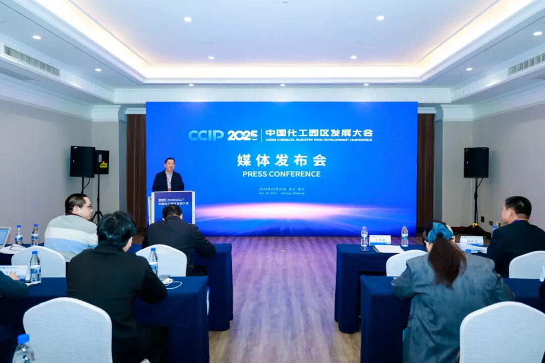 1762131511820203ucV2.jpg 4.jpg