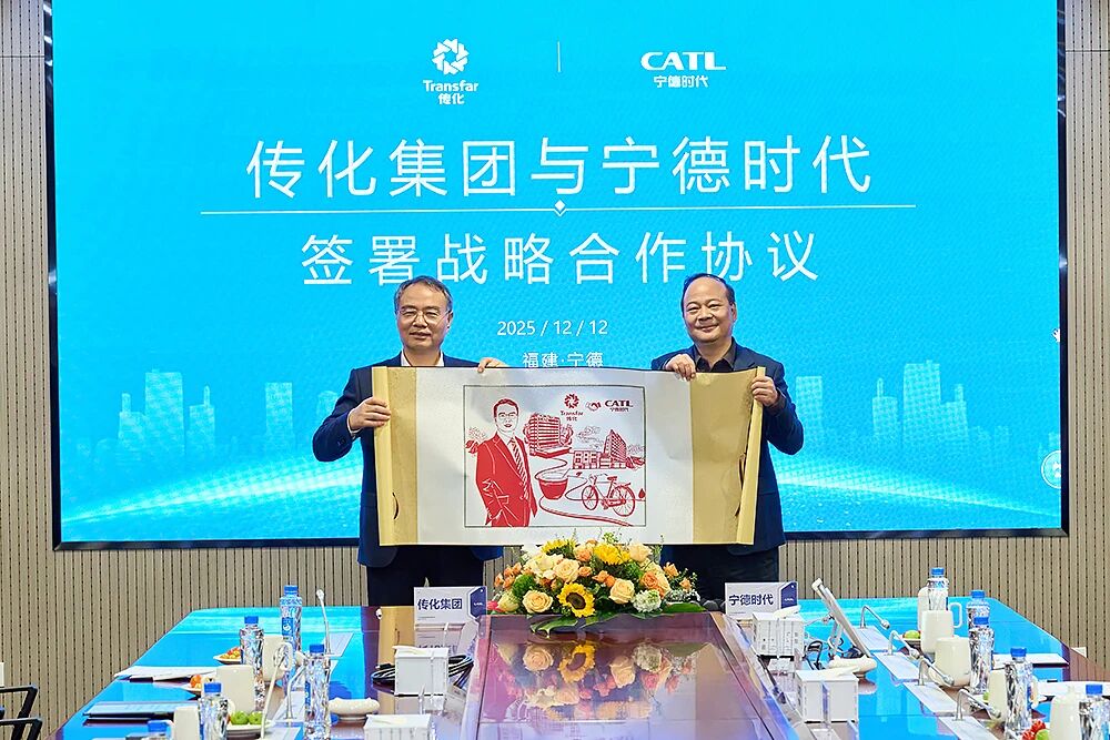 1765763524479673xWSQ.jpg 2013.jpg